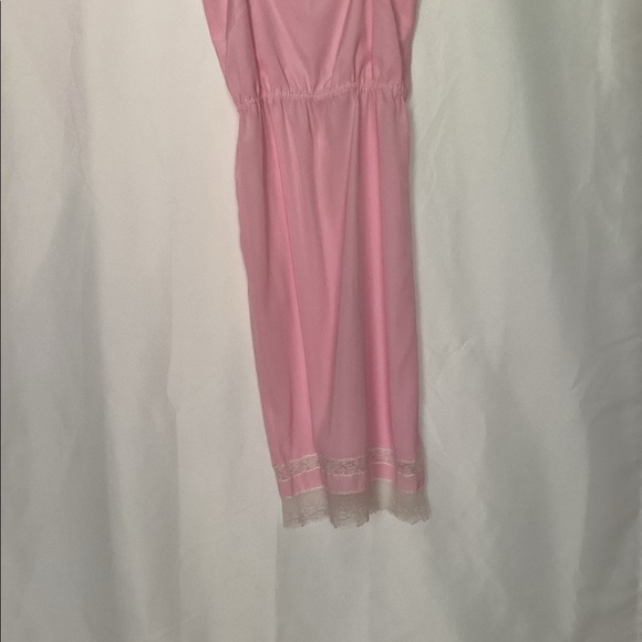 Silk pastel pink lace dress - Picture 2 of 8